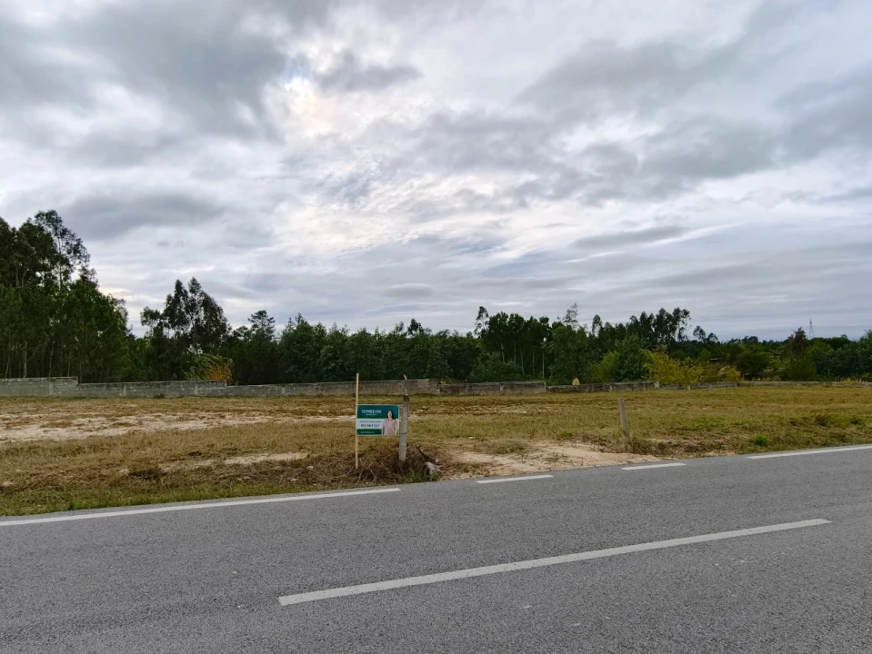 Terreno para Venda em Covões e Camarneira Foto 12