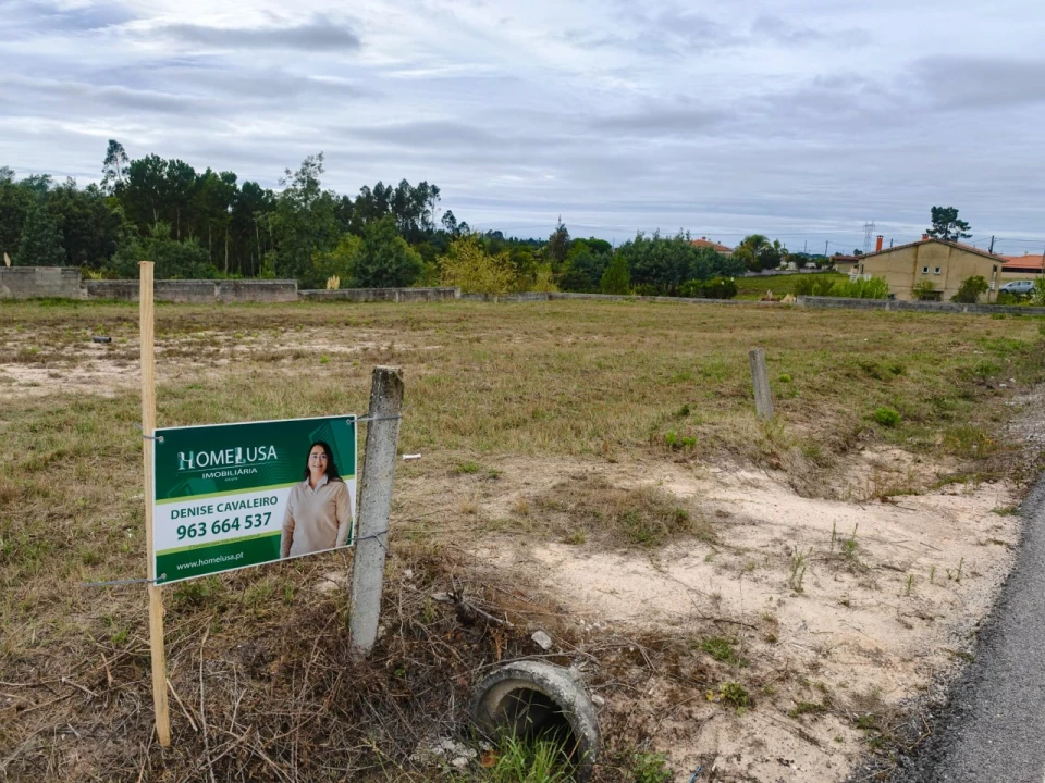 Terreno para Venda em Covões e Camarneira Foto 1