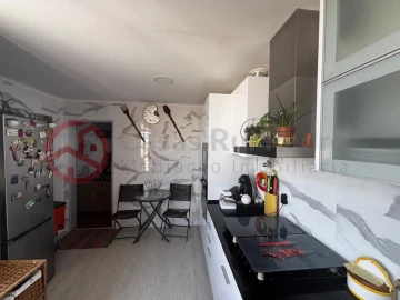 Apartamento T2 para Venda em Laranjeiro e Feijó