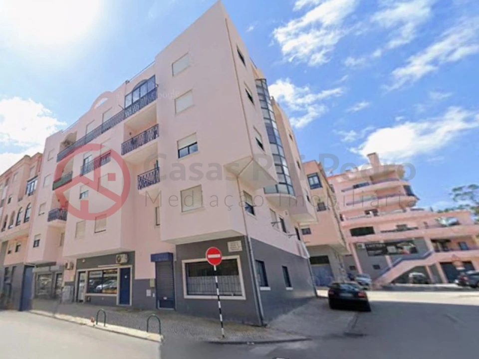 Apartamento T2 para Venda em Corroios Foto 27