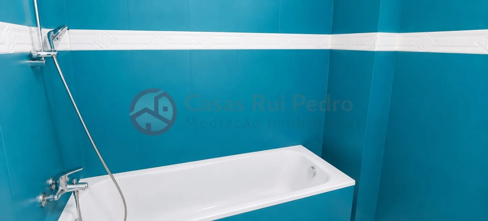 Apartamento T2 para Venda em Corroios Foto 14