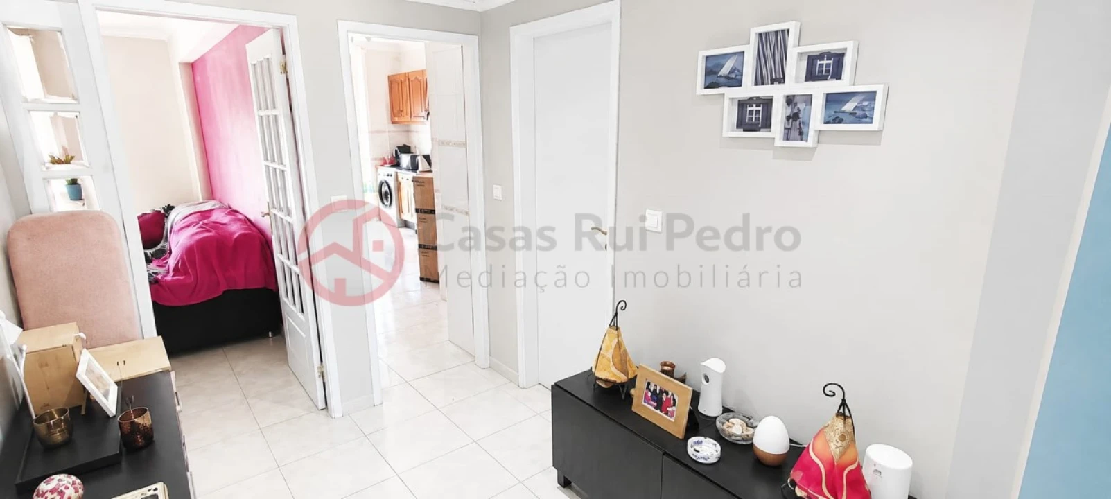 Apartamento T2 para Venda em Corroios Foto 17