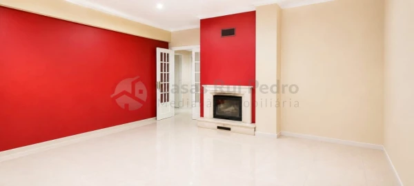 Apartamento T2 para Venda em Corroios