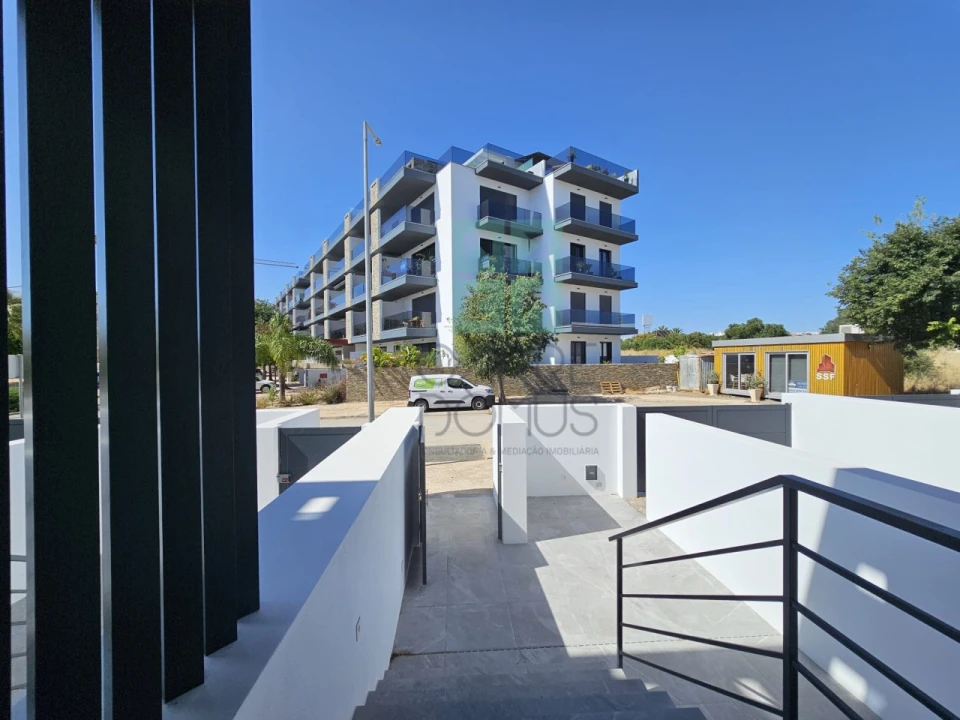 Moradia T4 para Venda em Tavira (Santa Maria e Santiago) Foto 3