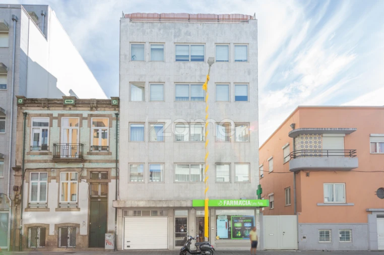 Apartamento T5 para Venda em Cedofeita, Santo Ildefonso, Sé, Miragaia, São Nicolau e Vitória Foto 52