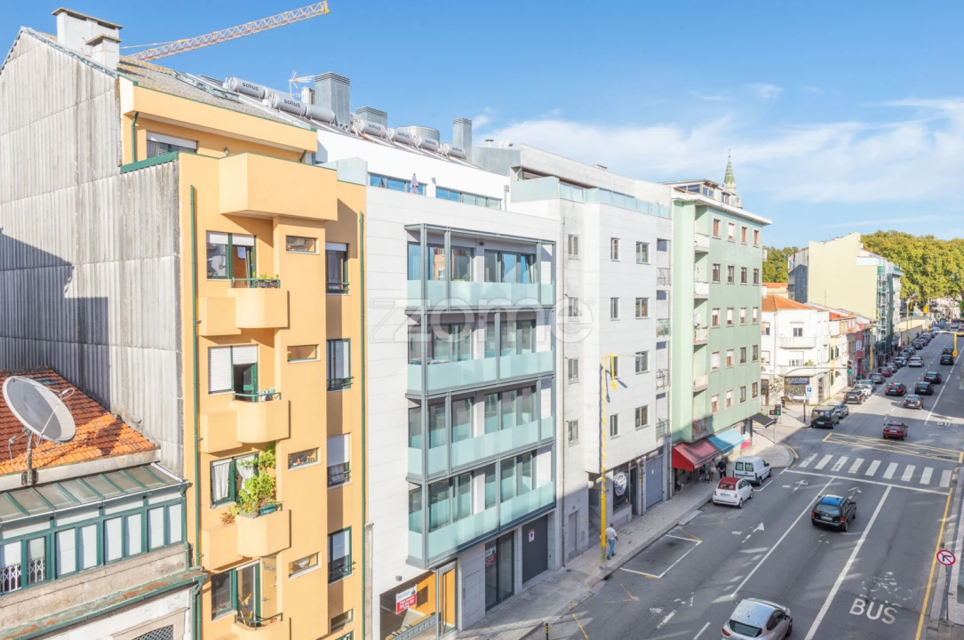 Apartamento T5 para Venda em Cedofeita, Santo Ildefonso, Sé, Miragaia, São Nicolau e Vitória Foto 33