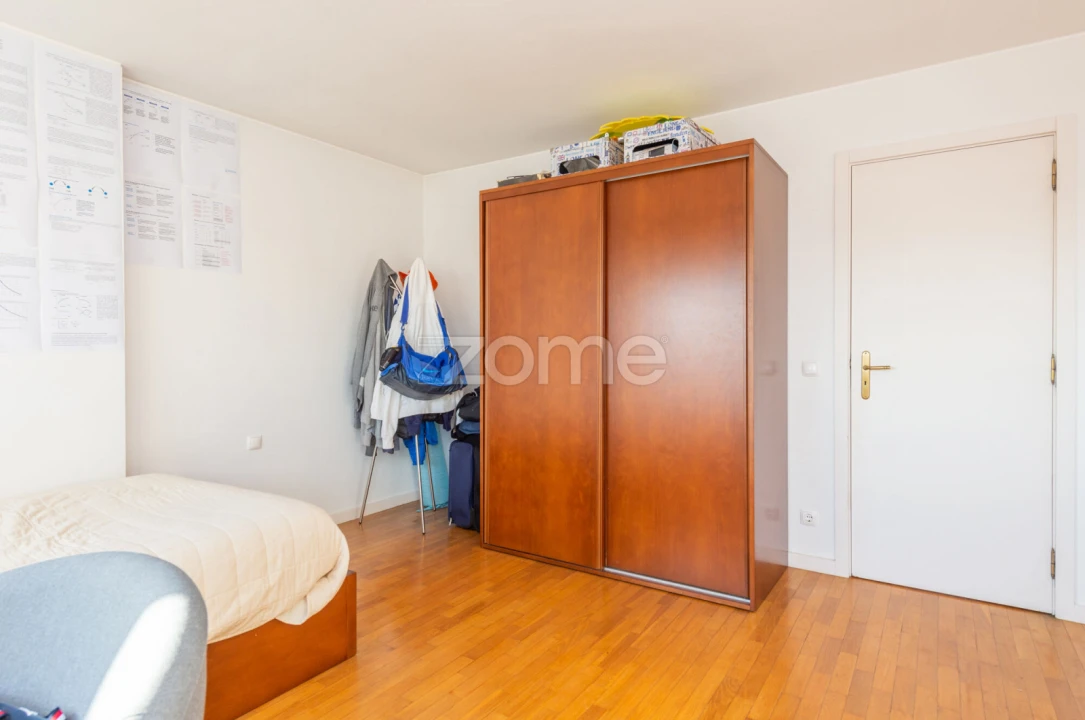 Apartamento T5 para Venda em Cedofeita, Santo Ildefonso, Sé, Miragaia, São Nicolau e Vitória Foto 35