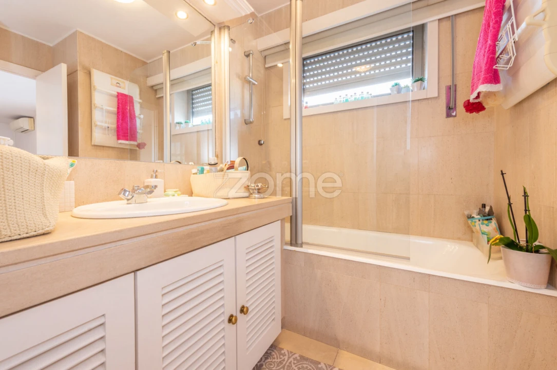 Apartamento T5 para Venda em Cedofeita, Santo Ildefonso, Sé, Miragaia, São Nicolau e Vitória Foto 41