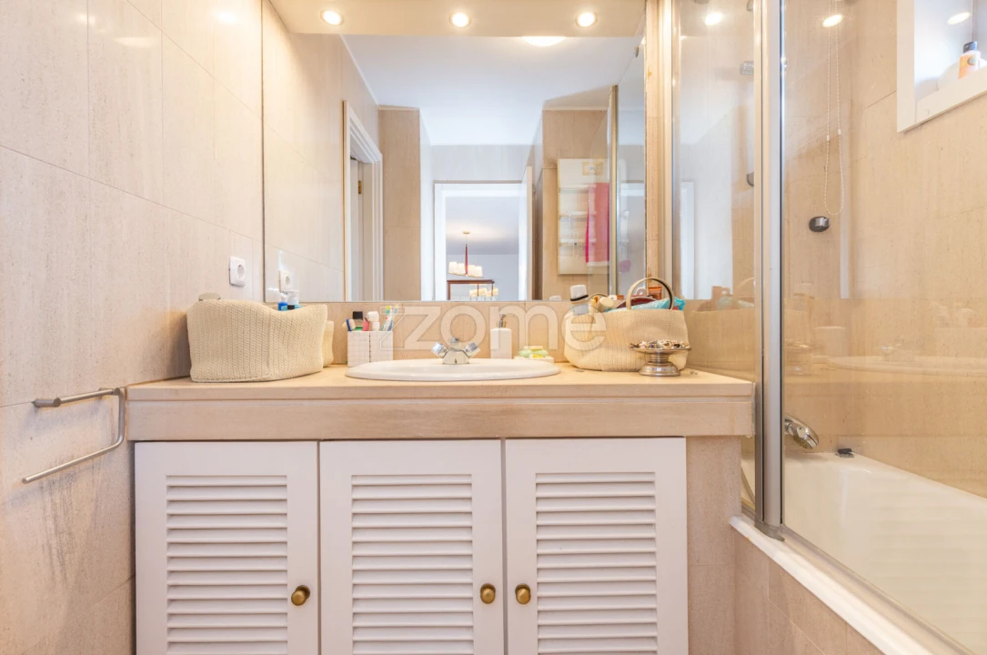 Apartamento T5 para Venda em Cedofeita, Santo Ildefonso, Sé, Miragaia, São Nicolau e Vitória Foto 40