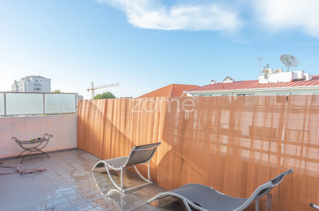 Apartamento T5 para Venda em Cedofeita, Santo Ildefonso, Sé, Miragaia, São Nicolau e Vitória Foto 47