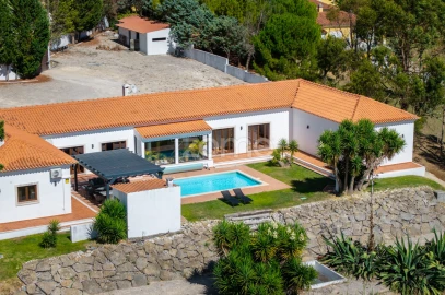 Quinta T4 para Venda em Moçarria