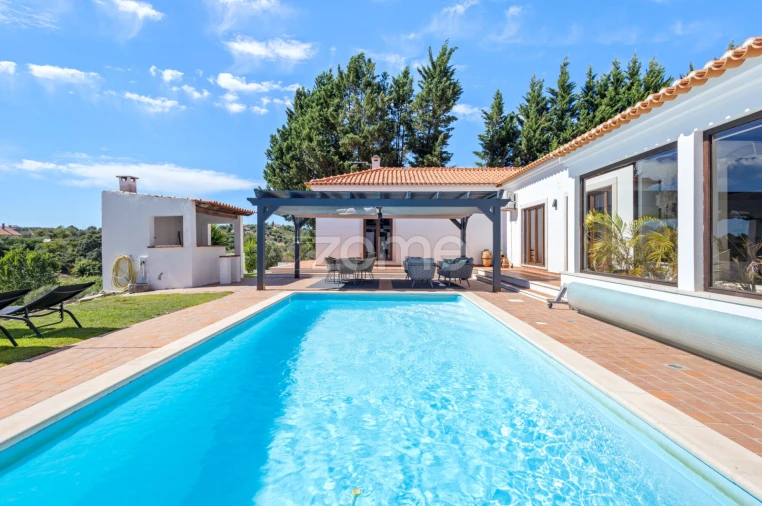 Quinta T4 para Venda em Moçarria Foto 3