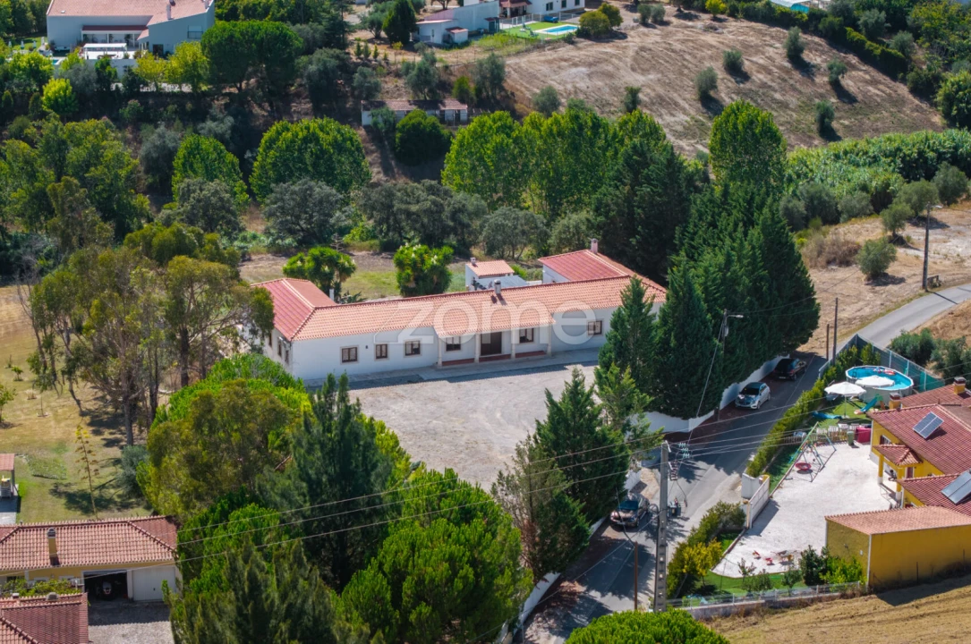 Quinta T4 para Venda em Moçarria Foto 56