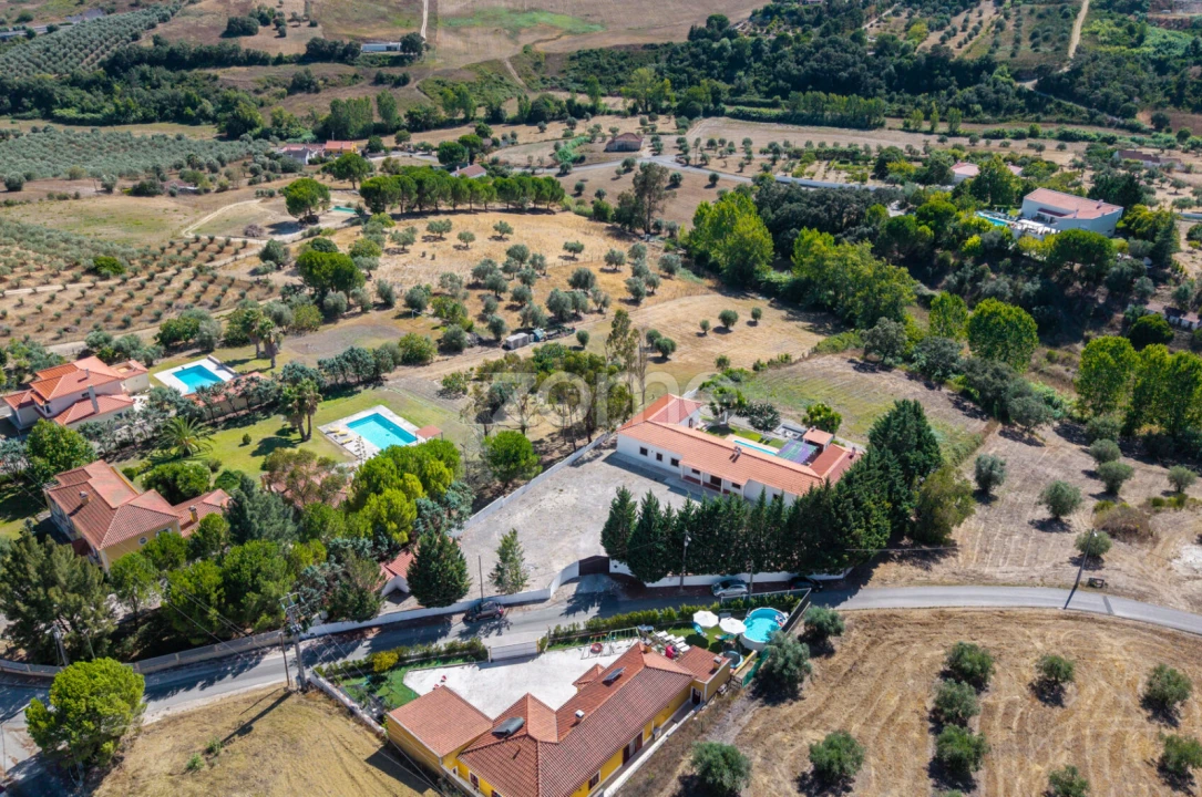 Quinta T4 para Venda em Moçarria Foto 66