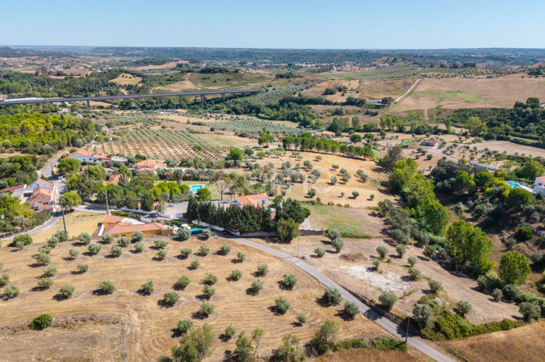 Quinta T4 para Venda em Moçarria Foto 68