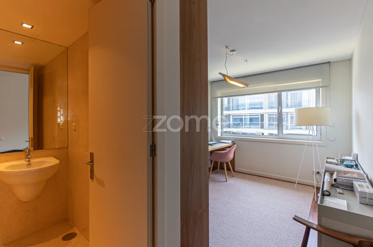 Apartamento T4 para Venda em Matosinhos e Leça da Palmeira Foto 23