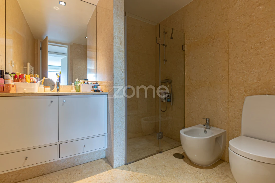 Apartamento T4 para Venda em Matosinhos e Leça da Palmeira Foto 33