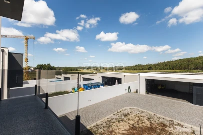Moradia T4 para Venda em Gondifelos, Cavalões e Outiz