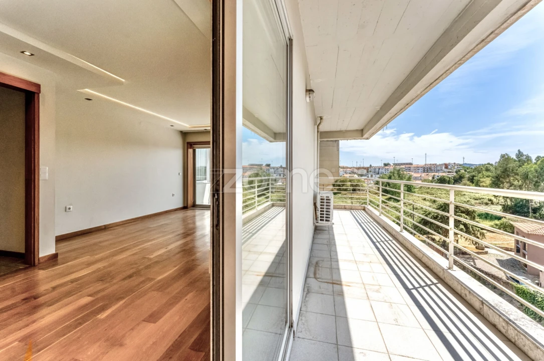 Apartamento T3 para Venda em Gondomar (São Cosme), Valbom e Jovim Foto 9