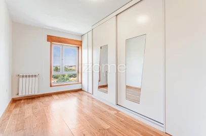 Apartamento T3 para Venda em Gondomar (São Cosme), Valbom e Jovim