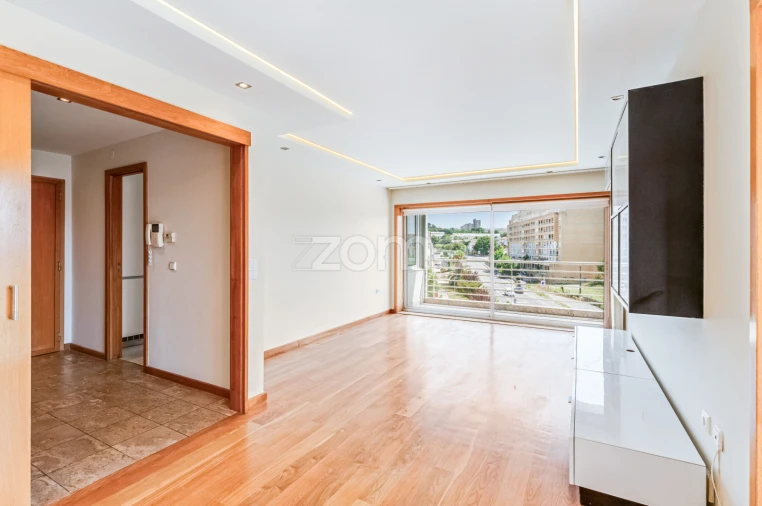 Apartamento T3 para Venda em Gondomar (São Cosme), Valbom e Jovim Foto 10