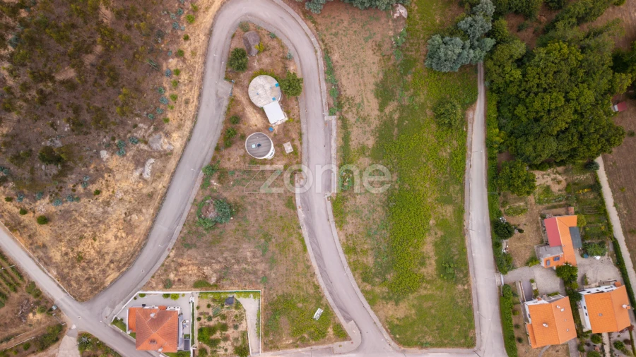 Terreno para Venda em Santa Comba Dão e Couto do Mosteiro