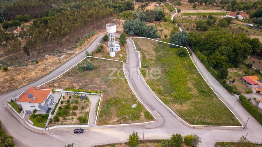 Terreno para Venda em Santa Comba Dão e Couto do Mosteiro