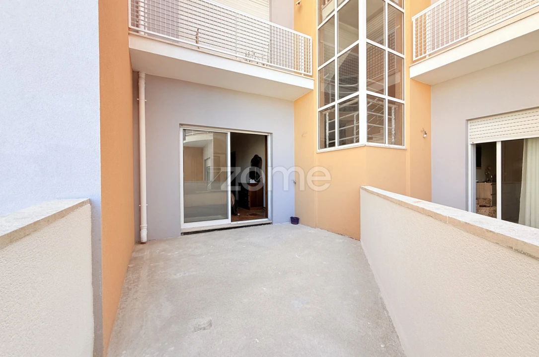 Apartamento T2 para Arrendamento em Esmeriz e Cabeçudos Foto 17