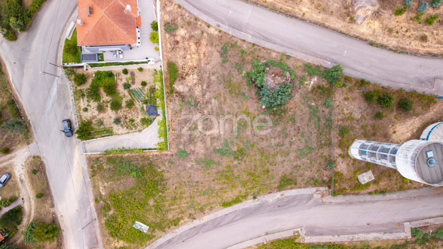 Terreno para Venda em Santa Comba Dão e Couto do Mosteiro