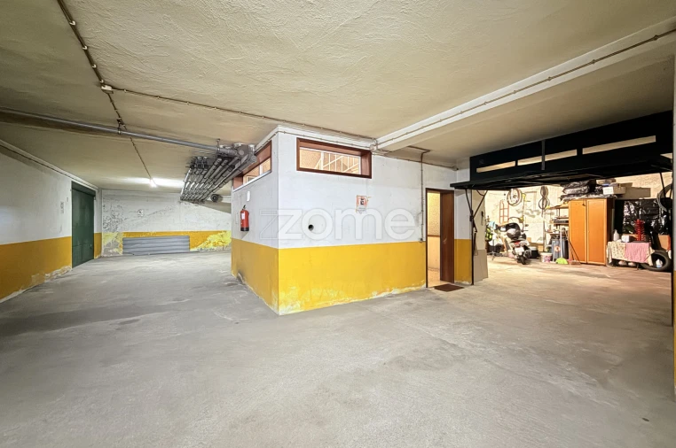 Apartamento T2 para Venda em Landim Foto 31