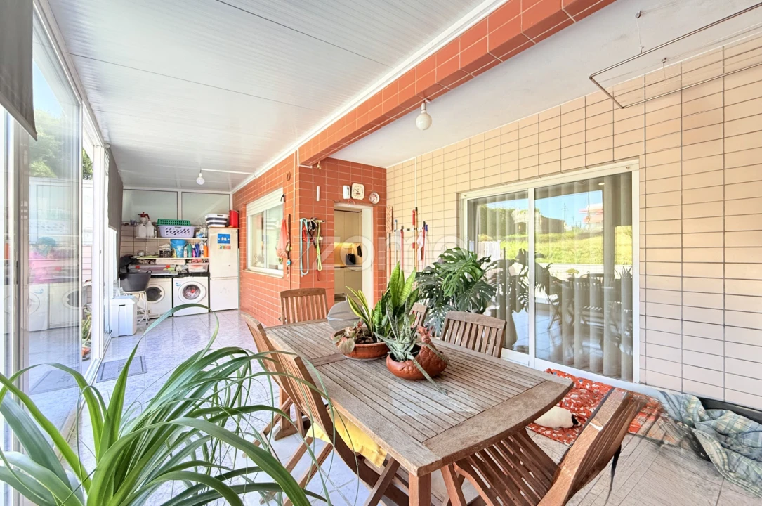 Apartamento T2 para Venda em Landim Foto 23
