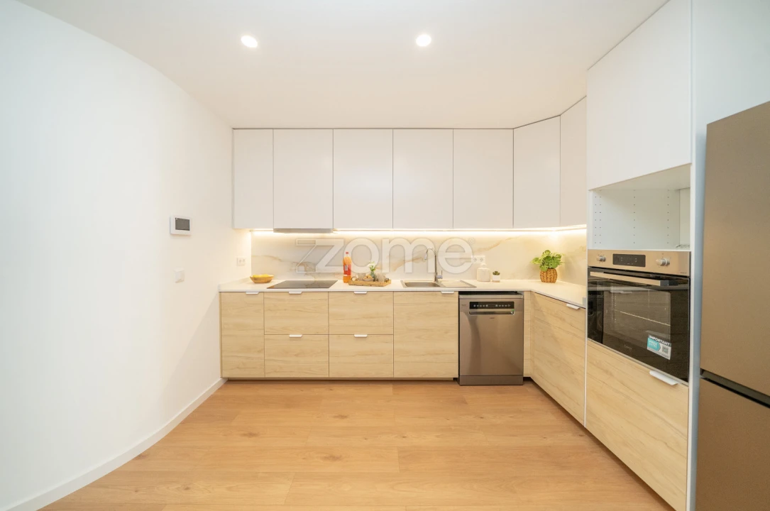 Apartamento T3 para Venda em Caldelas Foto 11