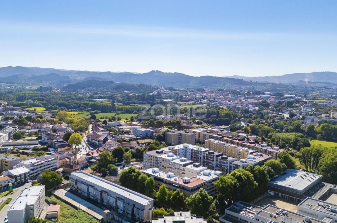 Apartamento T3 para Venda em Caldelas Foto 43