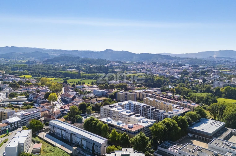 Apartamento T3 para Venda em Caldelas Foto 43