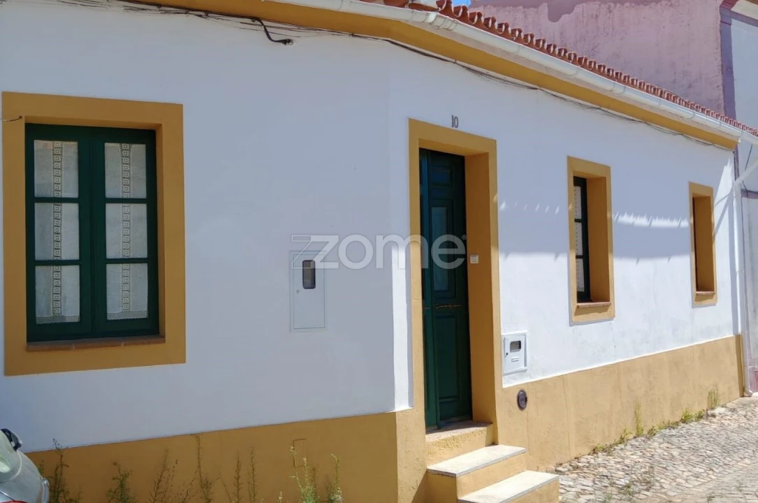 Moradia T5 para Venda em Corval Foto 34