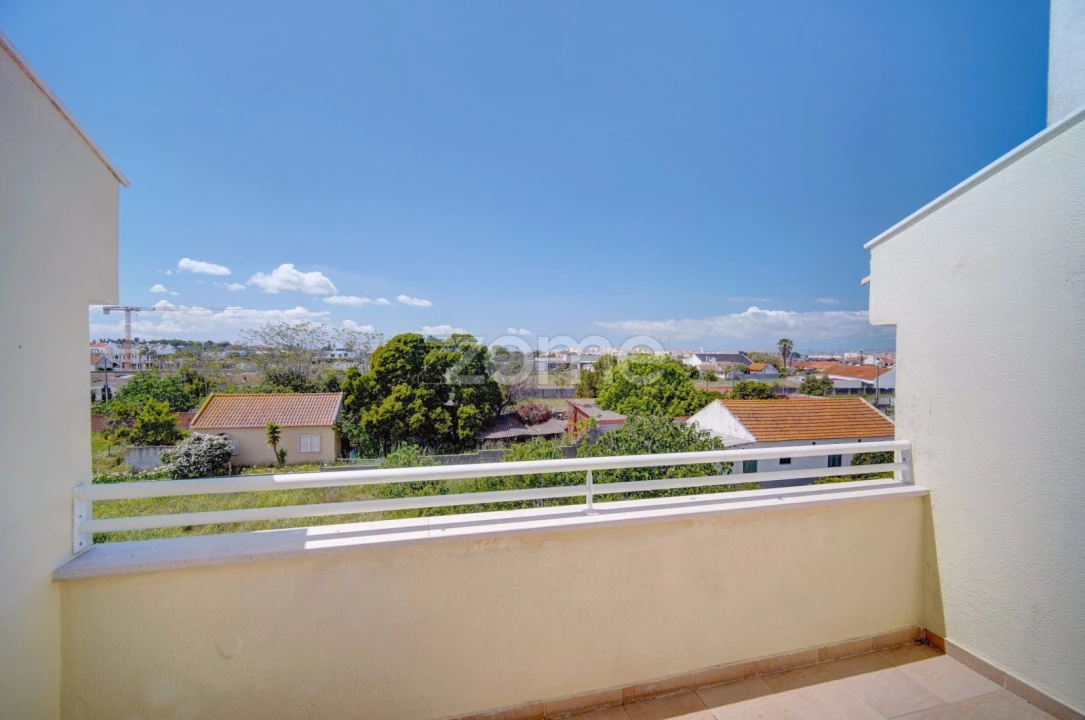 Moradia T3 para Venda em Alcochete Foto 38