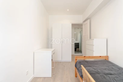 Apartamento T2 para Venda em São Domingos de Benfica