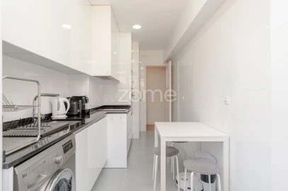 Apartamento T2 para Venda em São Domingos de Benfica