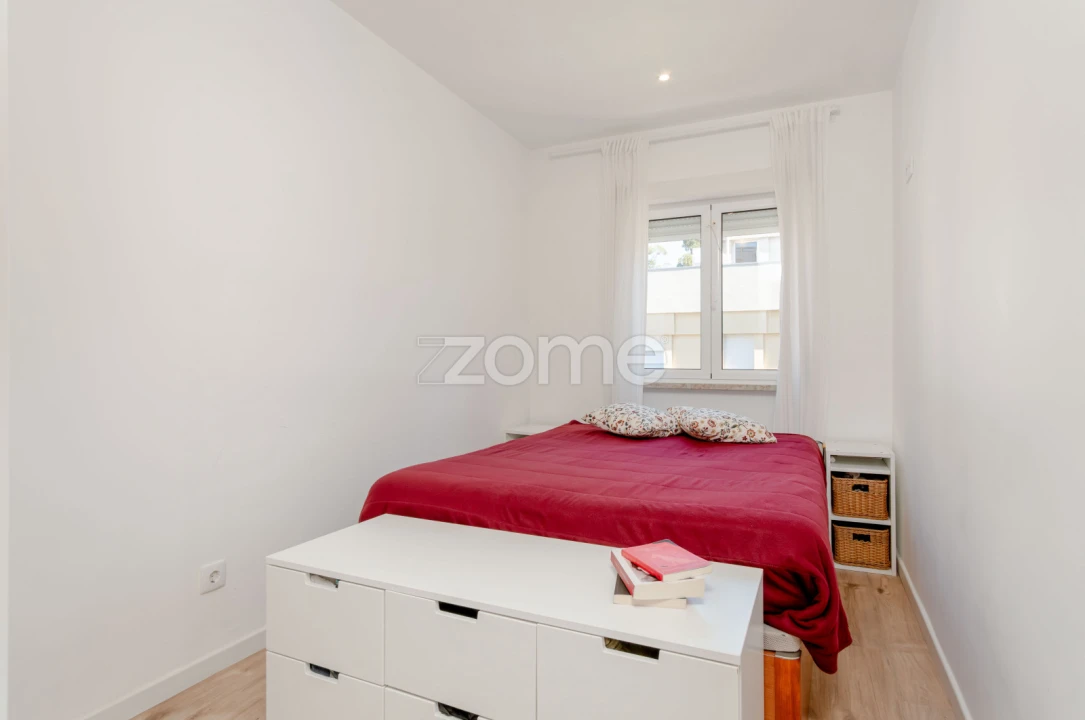 Apartamento T2 para Venda em São Domingos de Benfica Foto 15