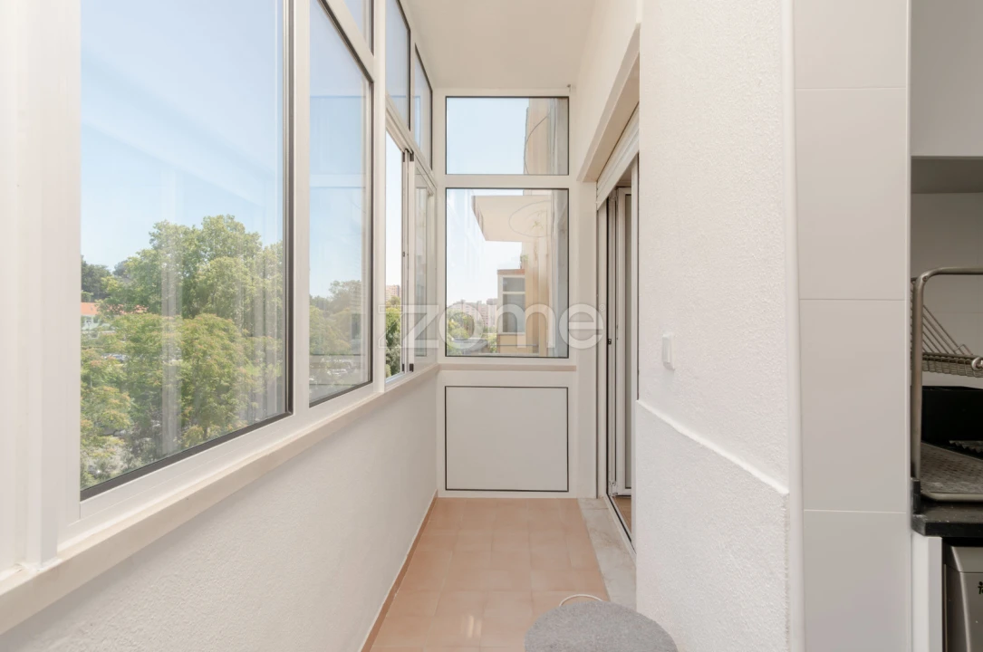 Apartamento T2 para Venda em São Domingos de Benfica Foto 13
