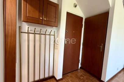 Apartamento T4 para Arrendamento em Avenidas Novas