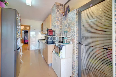 Apartamento T2 para Venda em Santa Iria de Azoia, São João da Talha e Bobadela