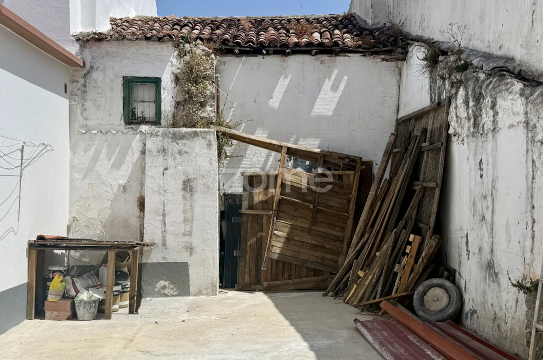 Moradia T4 para Venda em Bucelas Foto 14