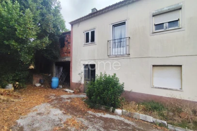 Moradia T6 para Venda em Minde