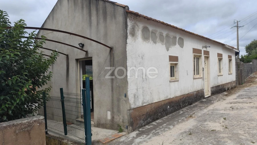 Moradia T6 para Venda em Minde