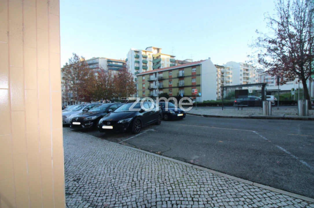 Garagem para Arrendamento em Leiria, Pousos, Barreira e Cortes Foto 6