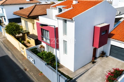 Moradia T3 para Venda em Fajã de Cima