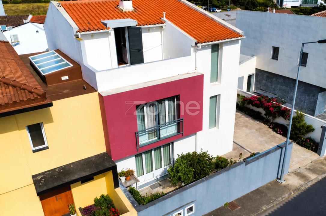 Moradia T3 para Venda em Fajã de Cima Foto 2