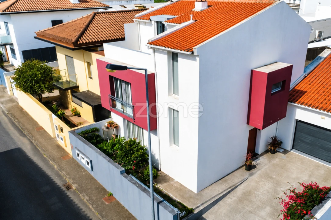 Moradia T3 para Venda em Fajã de Cima Foto 38