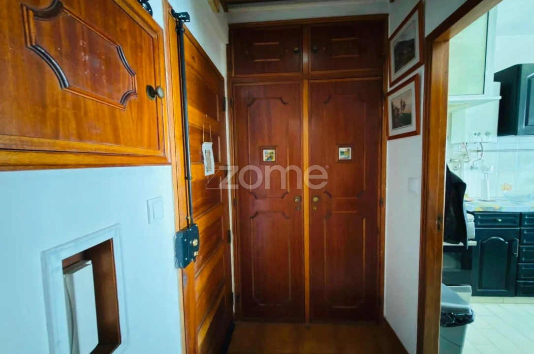 Apartamento T1 para Venda em Alcabideche Foto 5
